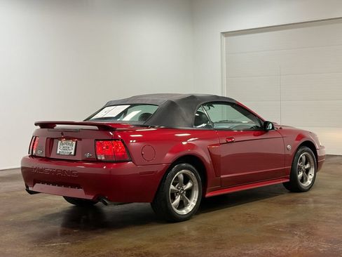 Used 2004 Ford Mustang GT RWD image 23