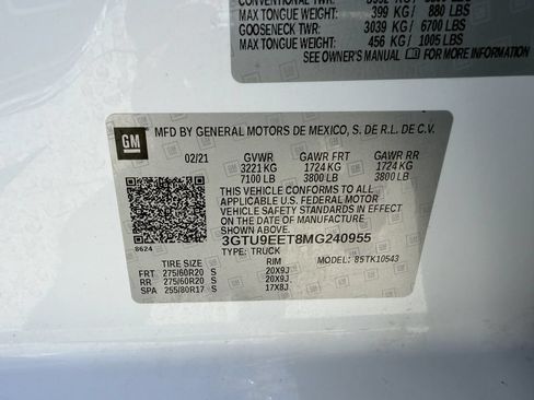 Used 2021 GMC Sierra 1500 AT4 w/ AT4 Value Package AWD/4WD image 31
