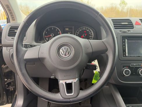 Used 2010 Volkswagen Jetta Wolfsburg Edition image 12