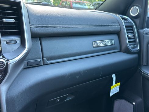 New 2026 RAM 2500 Laramie AWD/4WD image 6
