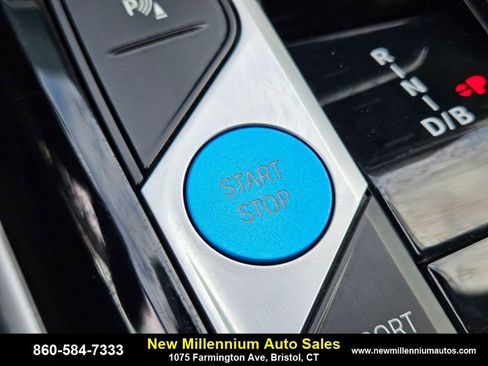 Used 2024 BMW i4 xDrive40i image 27