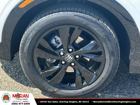 Certified 2024 Buick Encore GX Sport Touring w/ Comfort Package AWD/4WD image 9