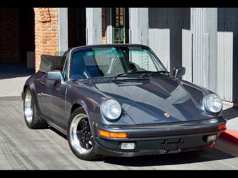 Used 1987 Porsche 911 Carrera RWD image 1
