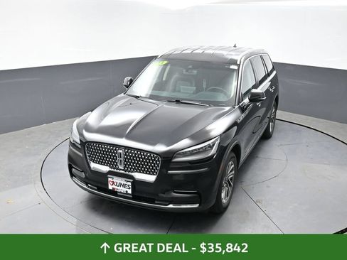 Used 2023 Lincoln Aviator AWD image 52