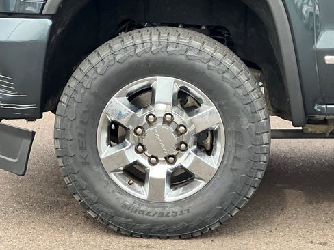 Used 2019 GMC Sierra 3500 Denali w/ Duramax Plus Package image 25