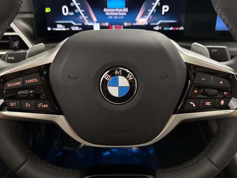 Used 2025 BMW 330i Sedan w/ Convenience Package image 17