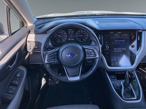 Used 2023 Subaru Outback Premium image 12