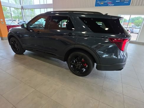 Used 2023 Ford Explorer ST w/ Equipment Group 401A AWD/4WD image 15