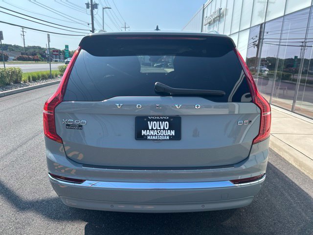 Certified 2024 Volvo XC90 B5 Core w/ Protection Package Premier AWD/4WD image 4