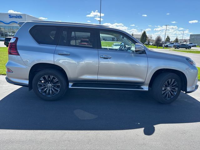 Used 2021 Lexus GX 460 Premium w/ Accessory Package AWD/4WD image 2