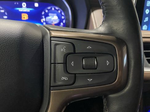 Used 2023 Chevrolet Tahoe High Country RWD image 11