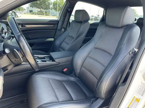 Used 2019 Honda Accord Sport image 24