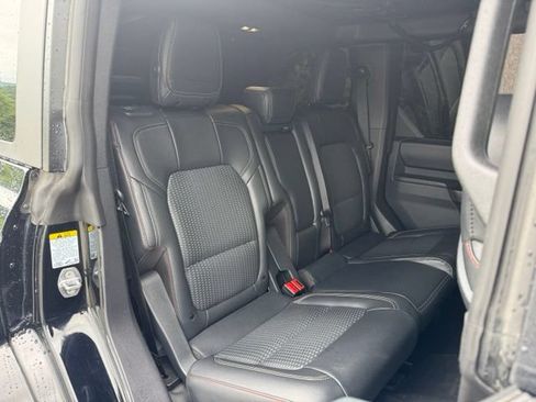 Used 2024 Ford Bronco Raptor AWD/4WD image 24