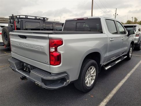 Used 2022 Chevrolet Silverado 1500 LT image 8