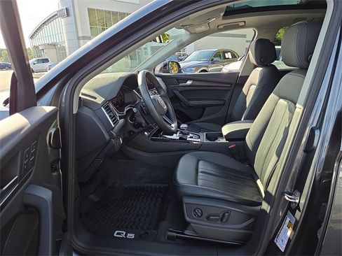 Certified 2023 Audi Q5 2.0T Premium Plus w/ Premium Plus Package image 14