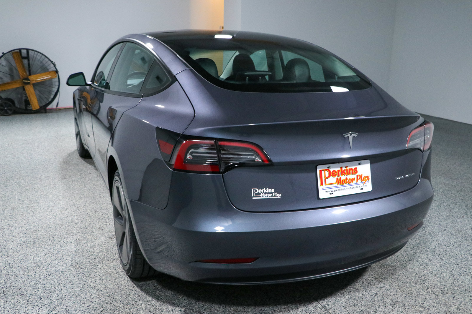 Used 2023 Tesla Model 3 Long Range AWD/4WD image 9
