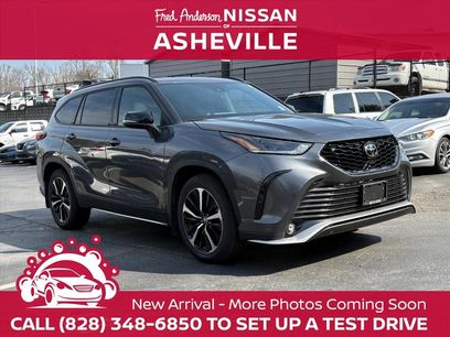 Used 2022 Toyota Highlander XSE