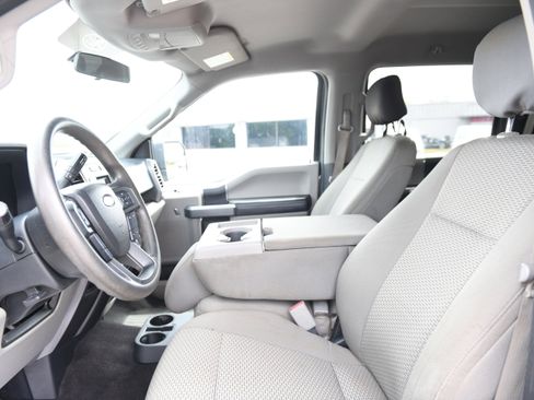 Used 2016 Ford F150 XLT AWD/4WD image 13
