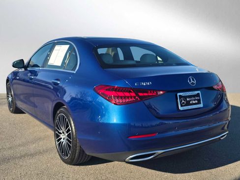 Used 2025 Mercedes-Benz C 300 Sedan image 5