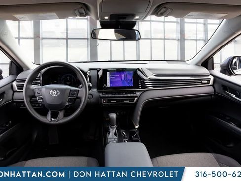 Used 2025 Toyota Camry LE FWD image 4