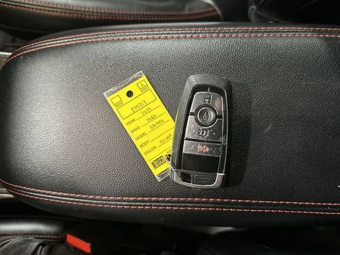 Certified 2025 Ford Escape ST-Line w/ Tech Pack #1 FWD image 33