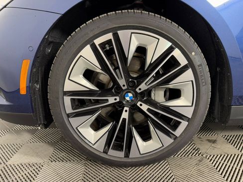 New 2025 BMW 540i xDrive w/ Premium Package image 24