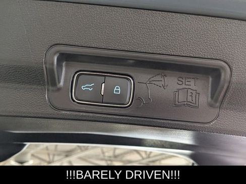 Used 2025 Ford Explorer ST image 23