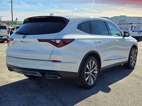 Used 2025 Acura MDX w/ Technology Package image 5