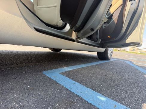 Used 2011 Buick Regal CXL w/ RL3 Preferred Equipment Group image 27