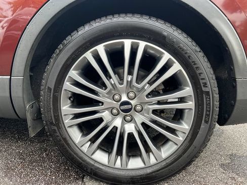 Used 2016 Lincoln MKX Reserve w/ Climate Package FWD image 26
