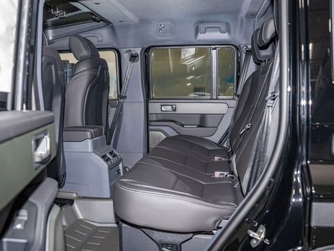 New 2025 INEOS Grenadier image 22