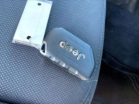 Used 2023 Jeep Wrangler Unlimited w/ Cold Weather Group image 20