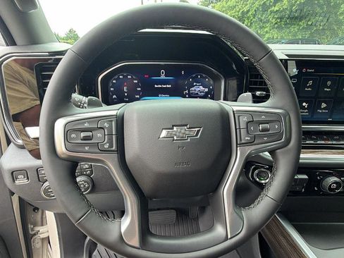 New 2026 Chevrolet Silverado 1500 RST w/ RST All Star Premium Package AWD/4WD image 21