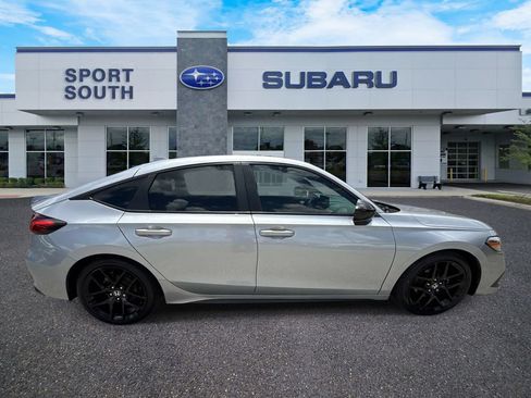Used 2024 Honda Civic Sport image 2