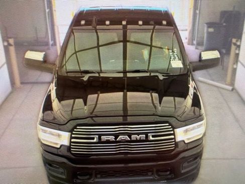 Used 2022 RAM 2500 Laramie AWD/4WD image 10