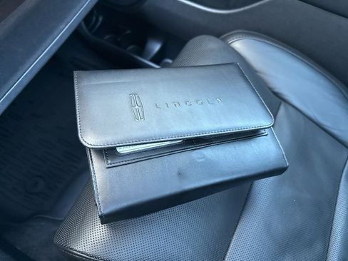 Used 2021 Lincoln Navigator Reserve image 30