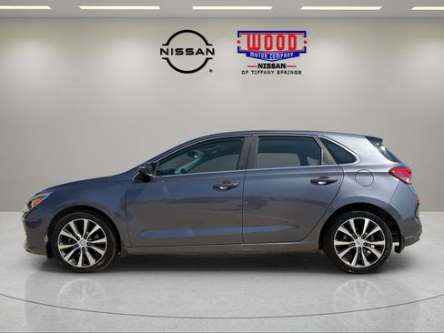 Used 2018 Hyundai Elantra GT w/ Style Package 02 FWD image 5