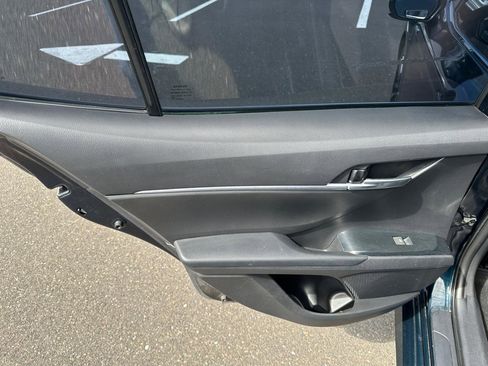 Used 2020 Toyota Camry LE w/ Carpet Mat Package FWD image 12
