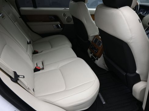 Used 2021 Land Rover Range Rover Westminster Edition image 9