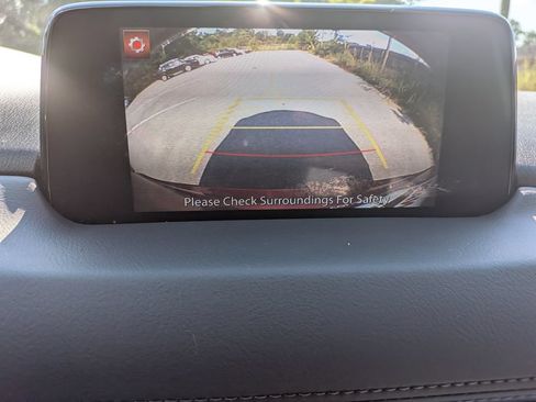 Used 2017 MAZDA CX-5 Touring w/ Preferred Equipment Package FWD image 20