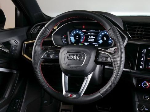 Certified 2025 Audi Q3 2.0T Premium Plus w/ Premium Plus Package AWD/4WD image 13