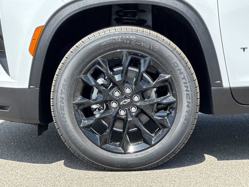 New 2026 Chevrolet Traverse LT w/ Midnight/Sport Edition FWD image 25