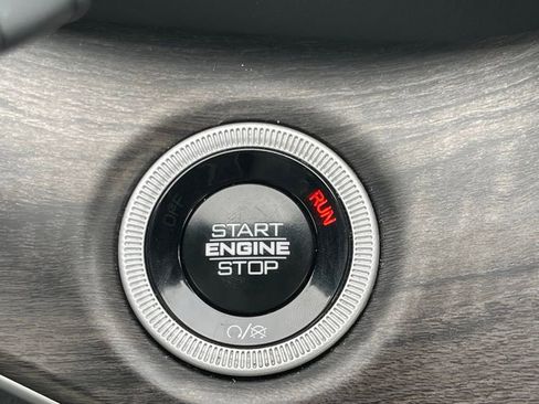 Used 2024 Jeep Grand Cherokee Limited 4xe AWD/4WD image 28