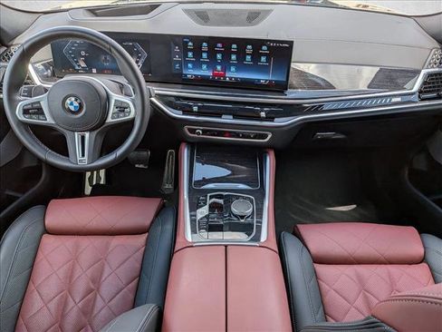 Used 2026 BMW X6 M60i AWD/4WD image 18