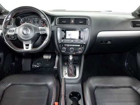 Used 2014 Volkswagen Jetta GLI Autobahn FWD image 26