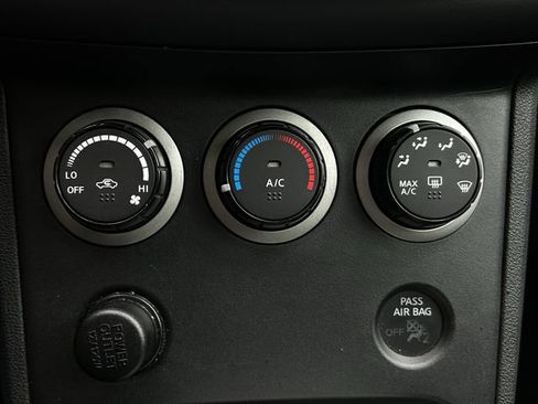 Used 2015 Nissan Rogue S w/ Convenience Package image 21