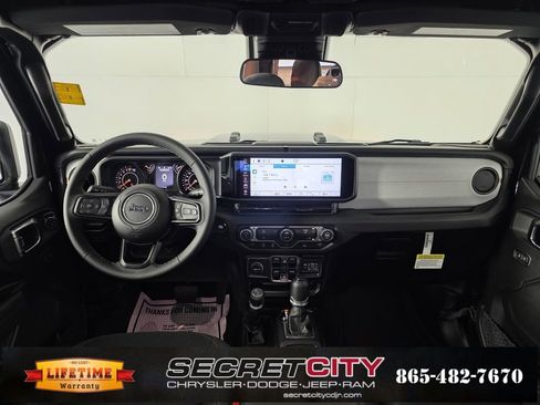 New 2025 Jeep Gladiator Sport image 27