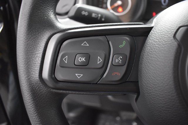 Used 2025 Jeep Gladiator Sport AWD/4WD image 29