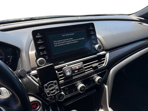 Used 2020 Honda Accord Sport image 13