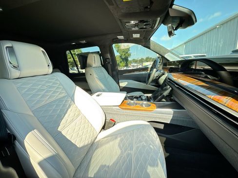 Used 2026 Cadillac Escalade Platinum Sport w/ LPO, Floor Liner Package RWD image 32
